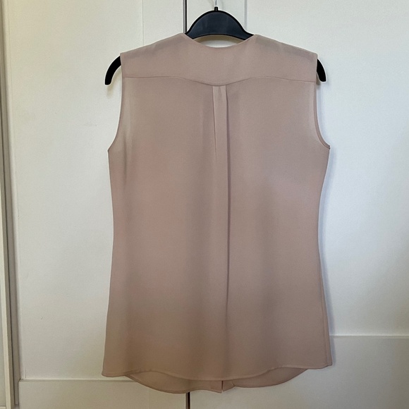 Hugo Boss Sleeveless Silk Blouse - Size S - Picture 2 of 6